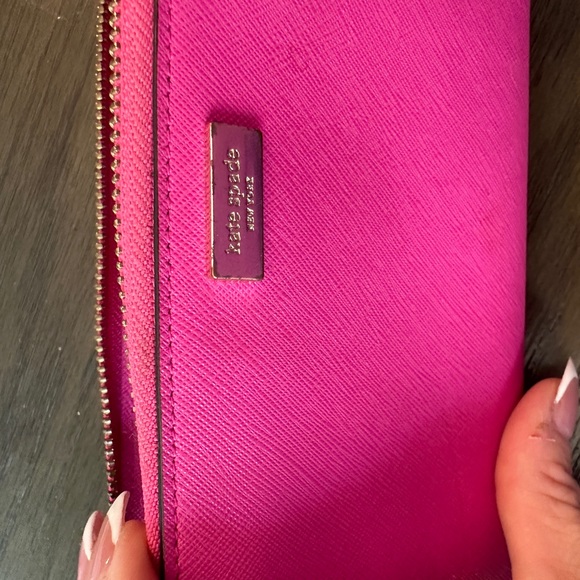 Super cute Kate Spade wallet and tote - Picture 3 of 8